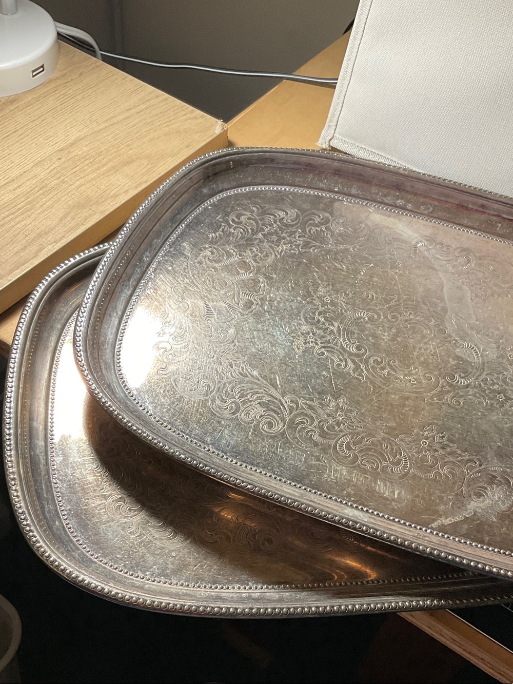 2 Towle Silver-Plated Trays with Engraved Mark - Picture 8 of 8